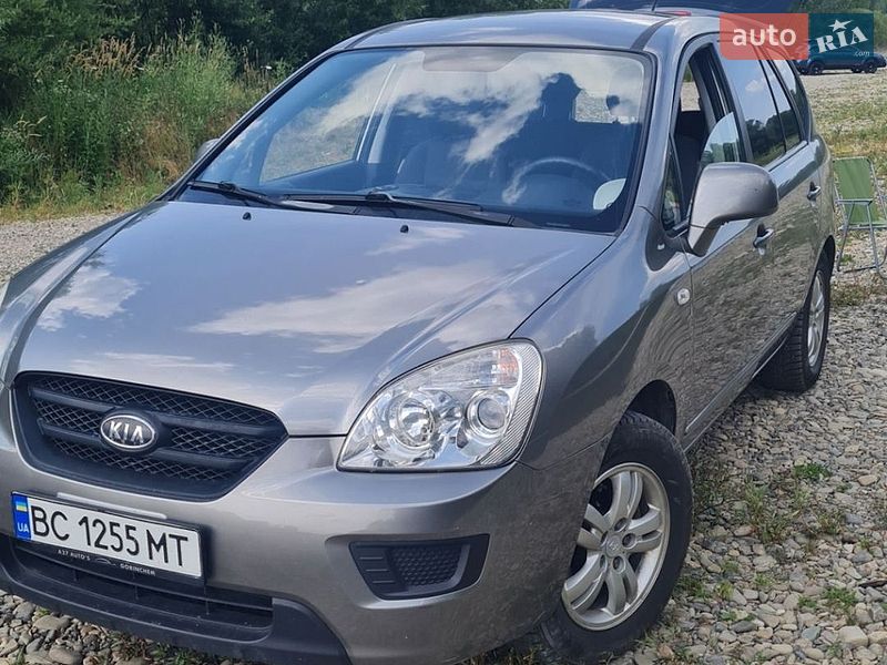 Kia Carens 2008