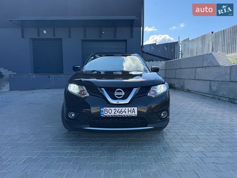 Nissan Rogue 2016