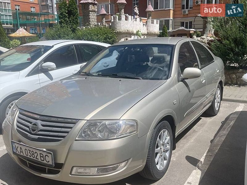 Nissan Sunny 2008