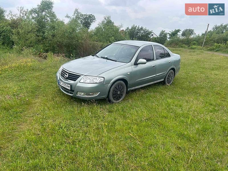 Nissan Almera 2008