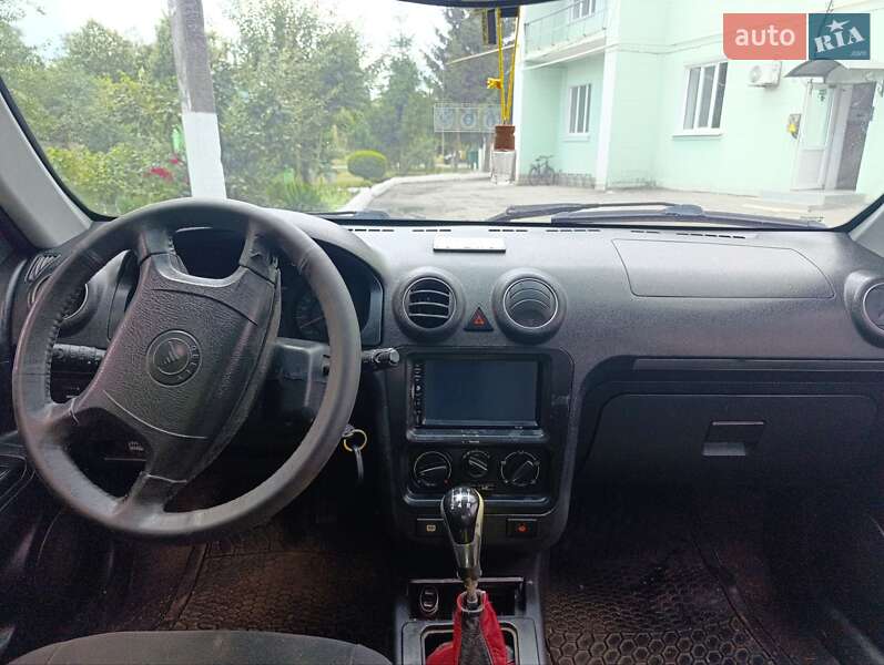 Geely CK 2013