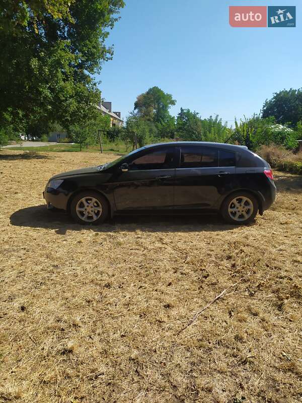 Geely Emgrand 7 (EC7) 2013
