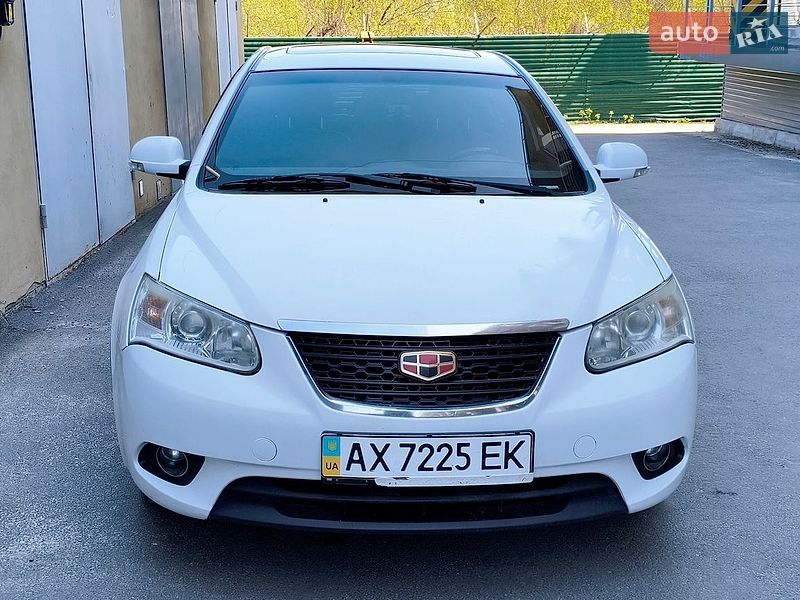 Geely Emgrand EC7-RV 2013