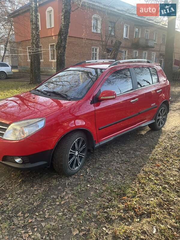Geely MK Cross 2012