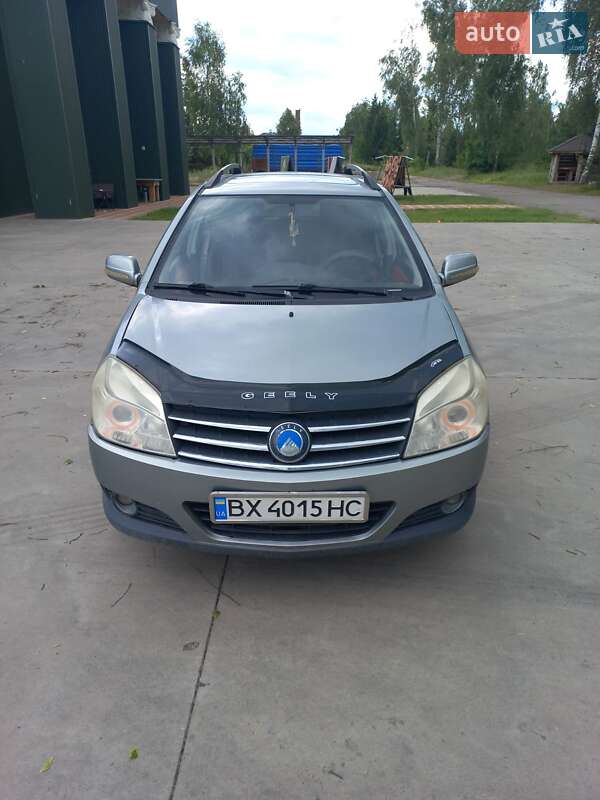 Geely MK Cross 2013