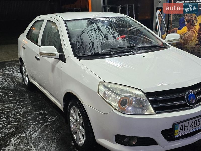 Geely MK 2013