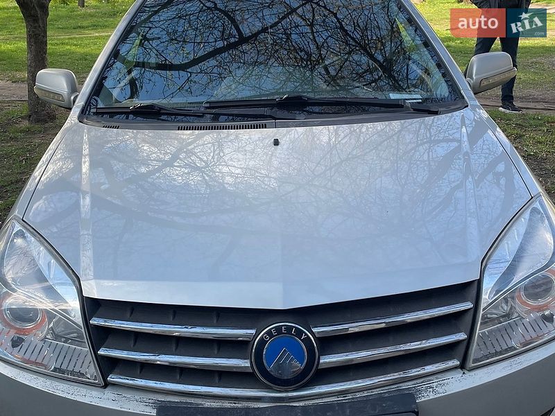 Geely MK 2012
