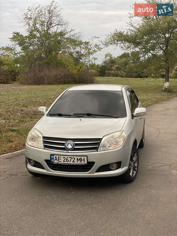 Geely MK 2012