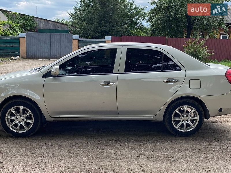 Geely MK 2013