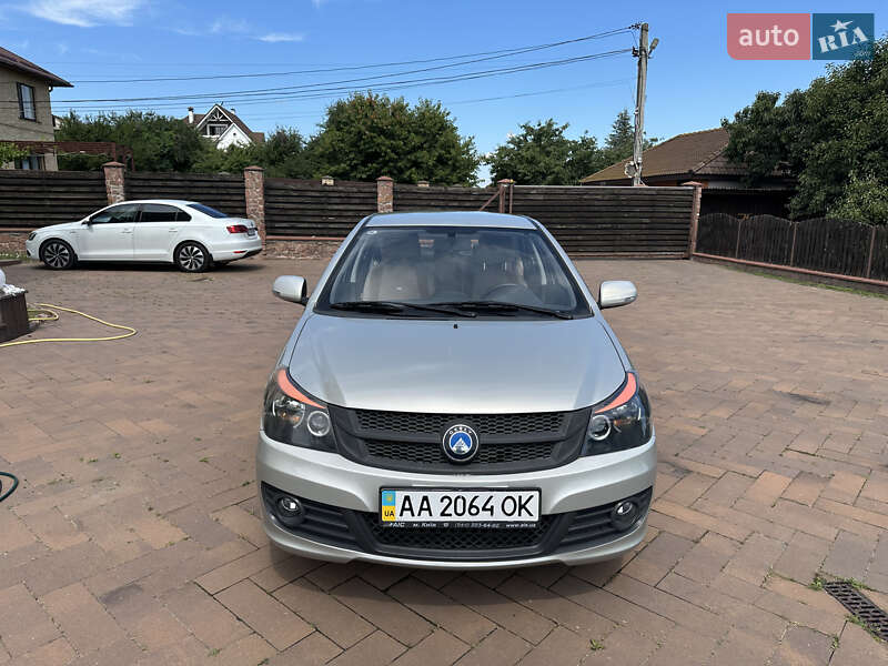 Geely GC6 2014