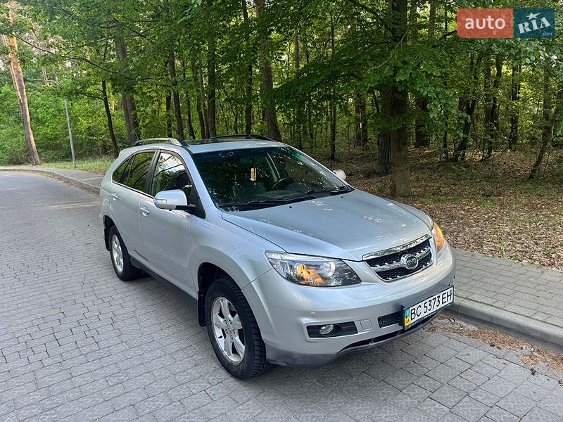 BYD S6 2013