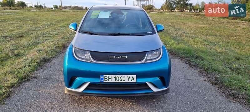 BYD Dolphin 2022