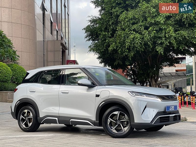 BYD Yuan Up 2025