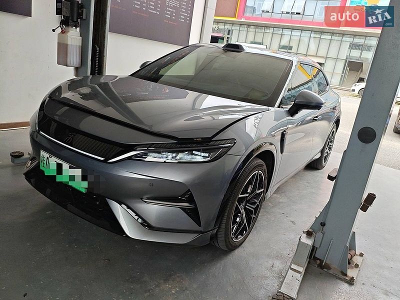 BYD Song L 2025