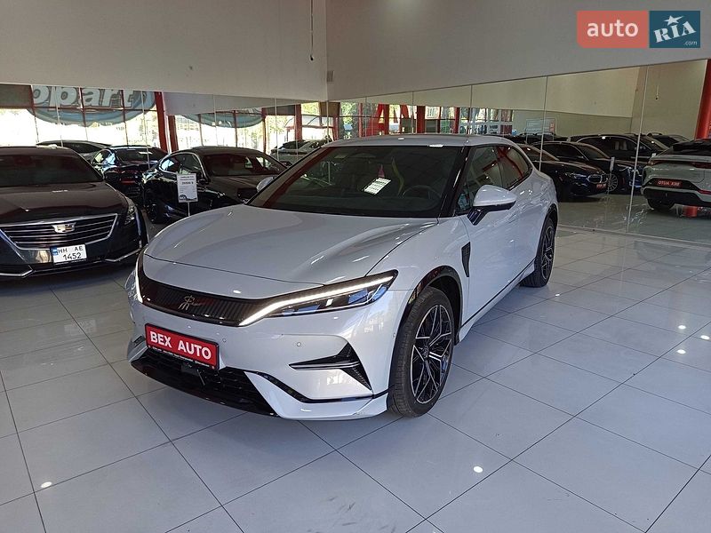 BYD Song L 2024