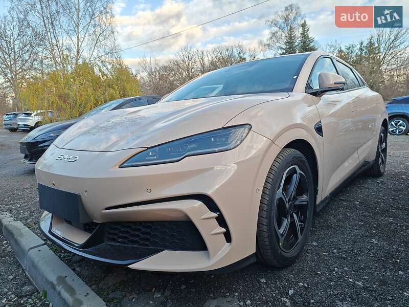 BYD Seal 06 GT 2025