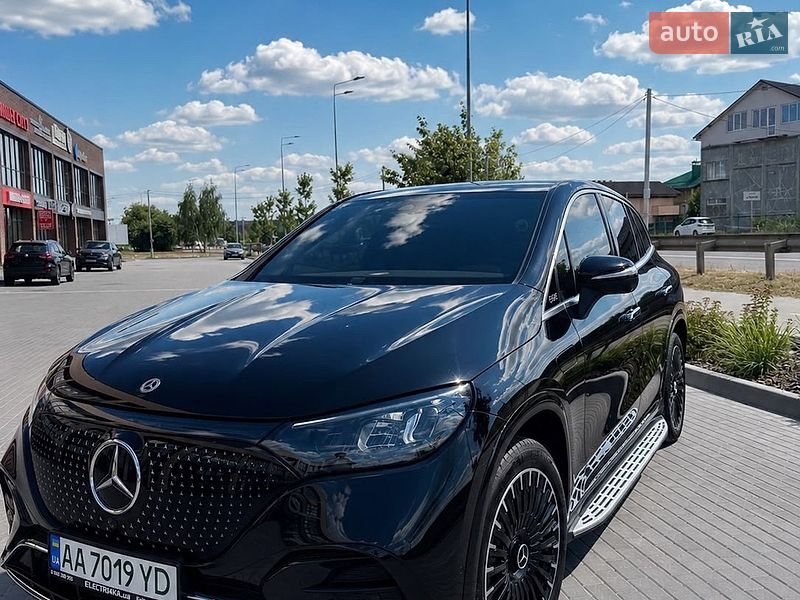 Mercedes-Benz EQE SUV 2024