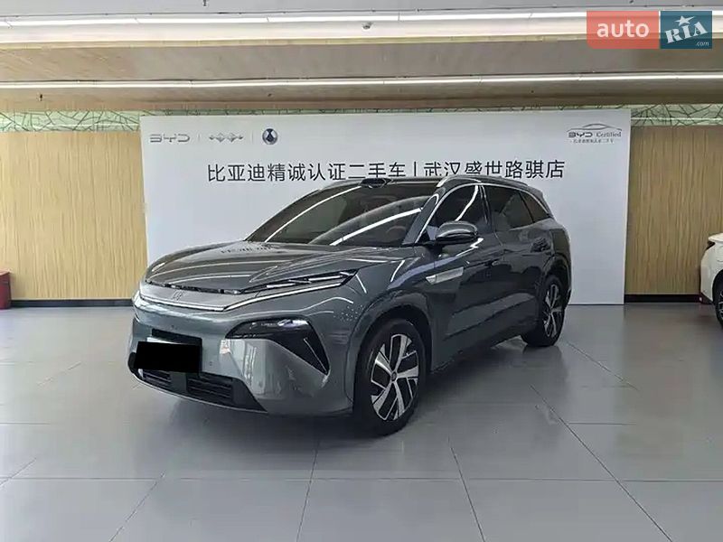BYD Tang L 2025
