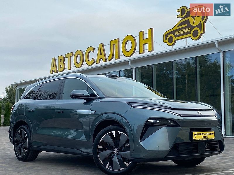 BYD Tang L 2025