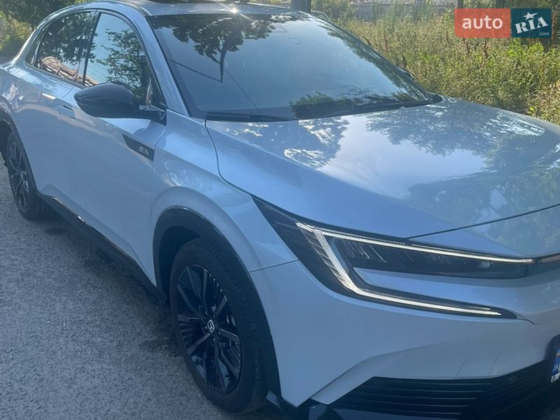 Honda e:NP2 2025