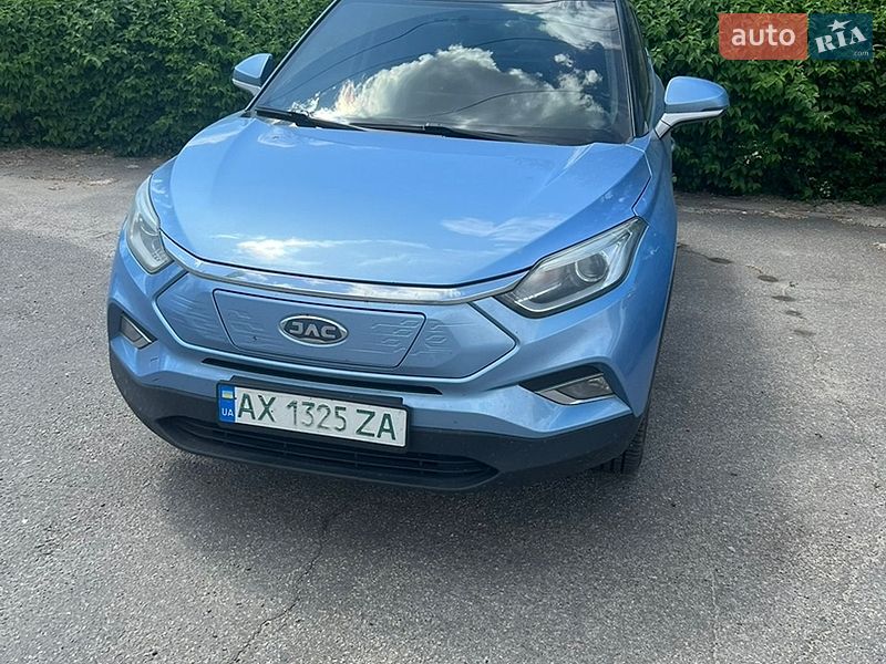 JAC iEVS4 2019