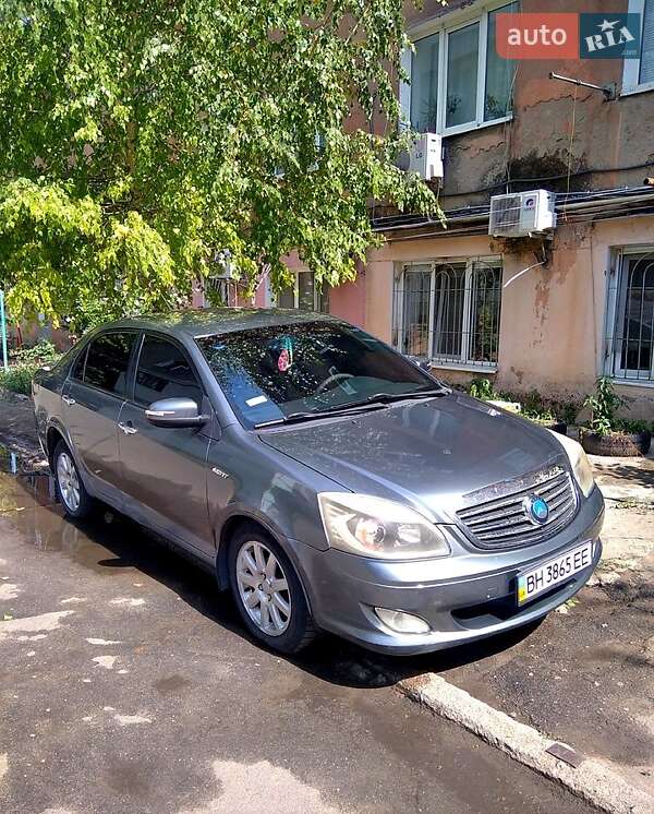 Geely SL 2012