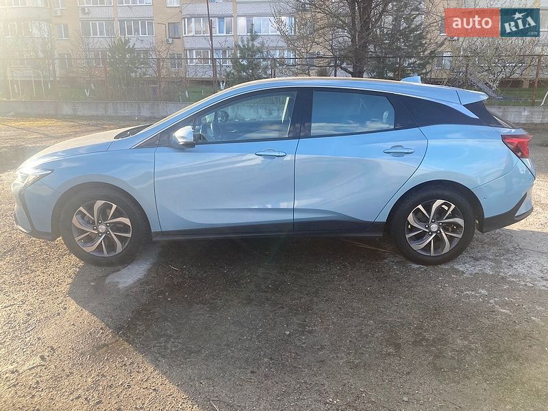 Buick Velite 6 2019