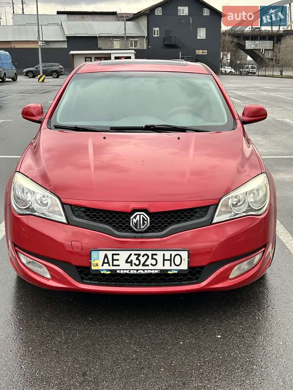 MG 350 2013