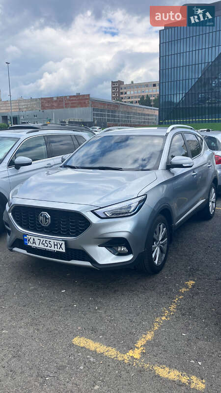 MG ZS 2021