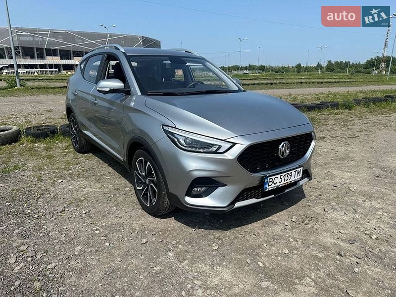 MG ZS 2022