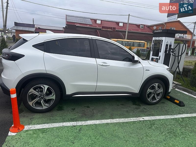 Honda M-NV 2022