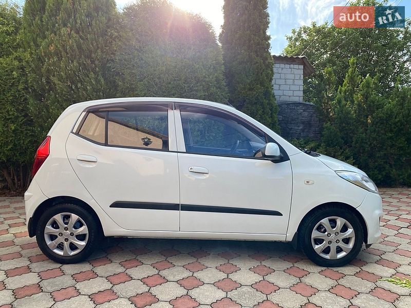Hyundai i10 2013
