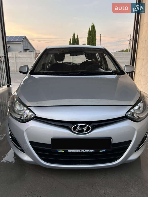 Hyundai i20 2012