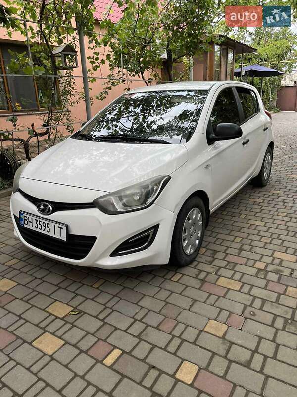 Hyundai i20 2013