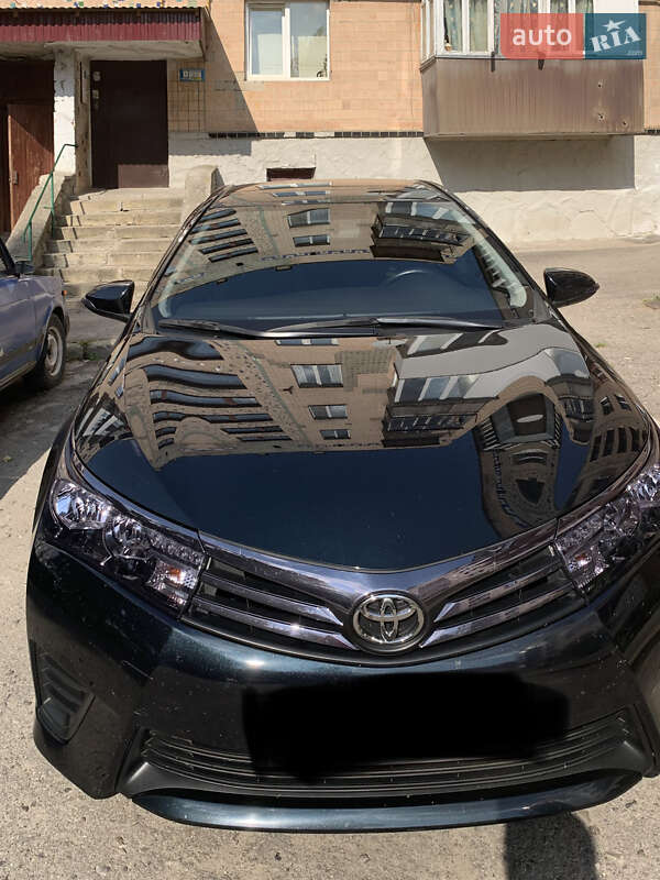 Toyota Corolla 2013