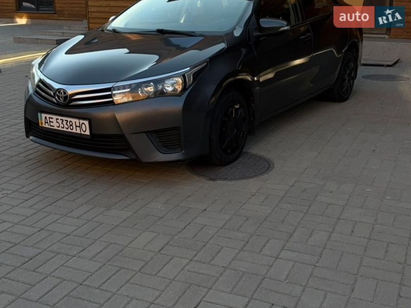 Toyota Corolla 2014