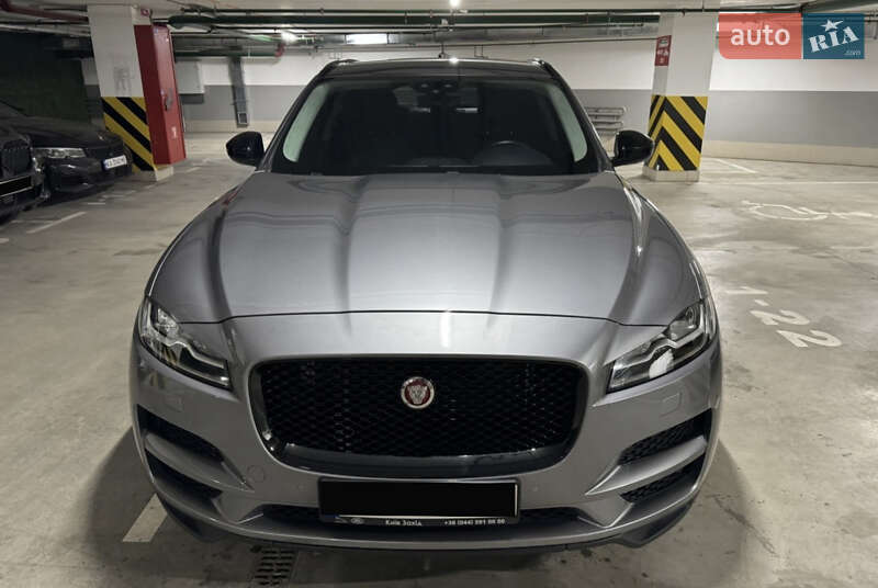 Jaguar F-Pace 2020