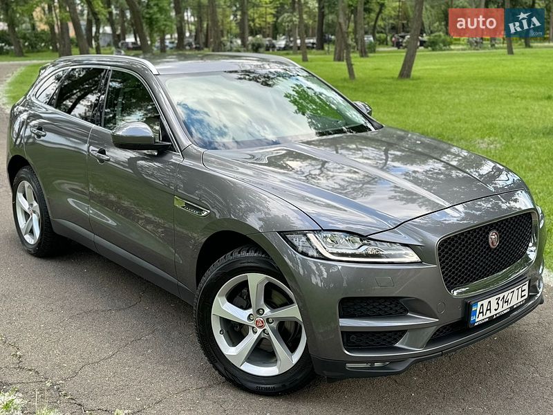 Jaguar F-Pace 2019