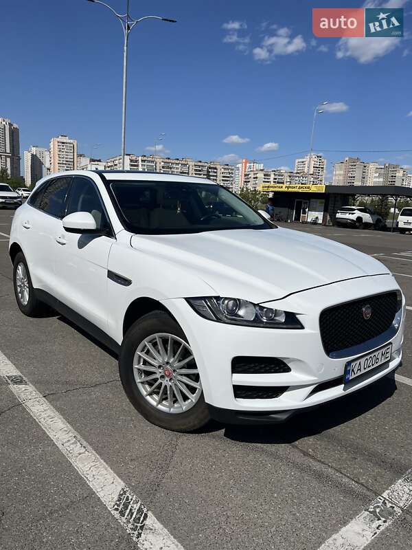 Jaguar F-Pace 2017