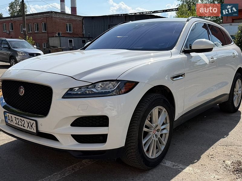 Jaguar F-Pace 2017