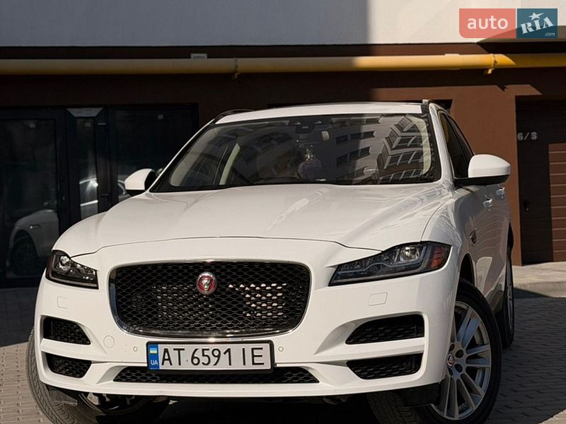 Jaguar F-Pace 2016