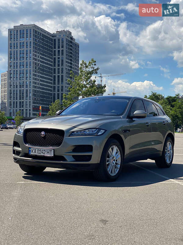 Jaguar F-Pace 2017