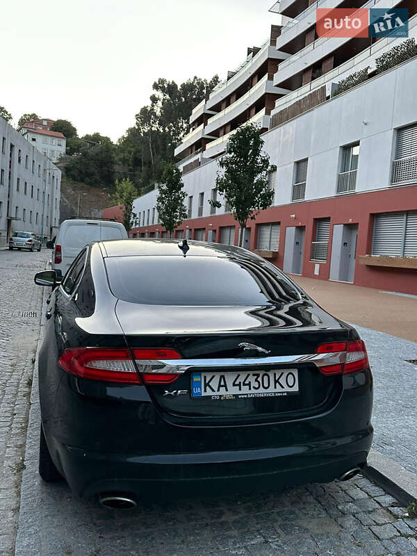 Jaguar XF 2013