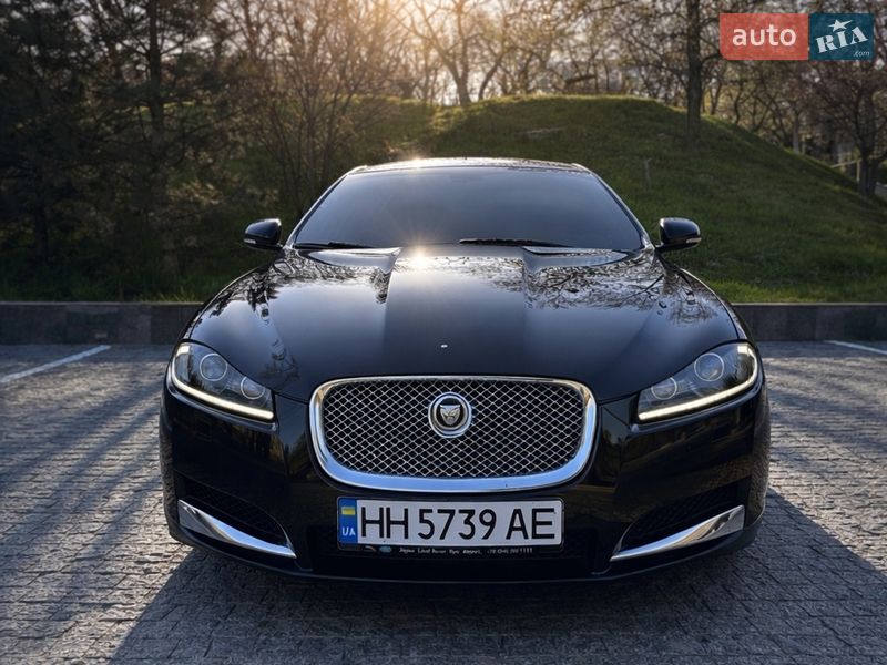 Jaguar XF 2013