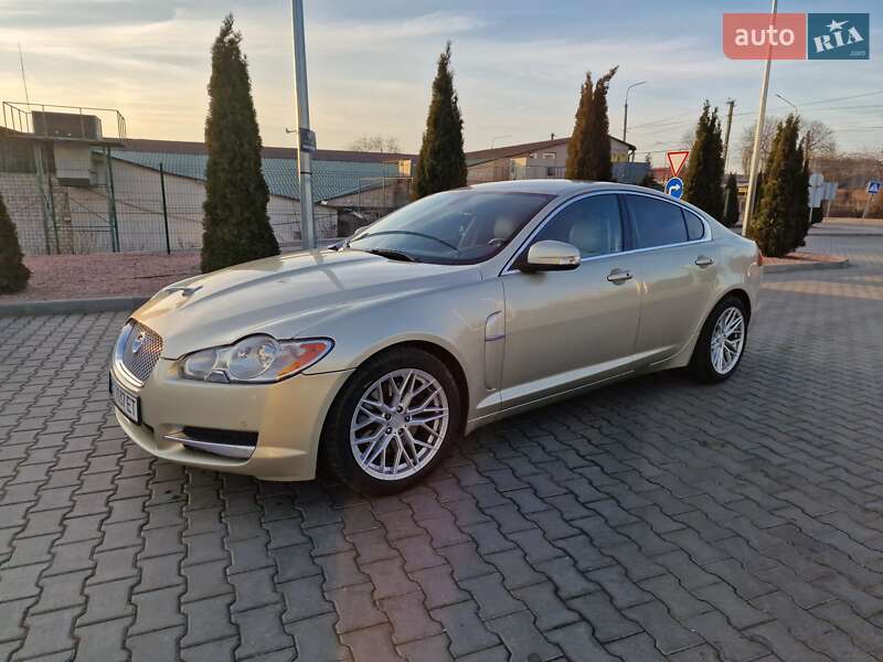 Jaguar XF 2008