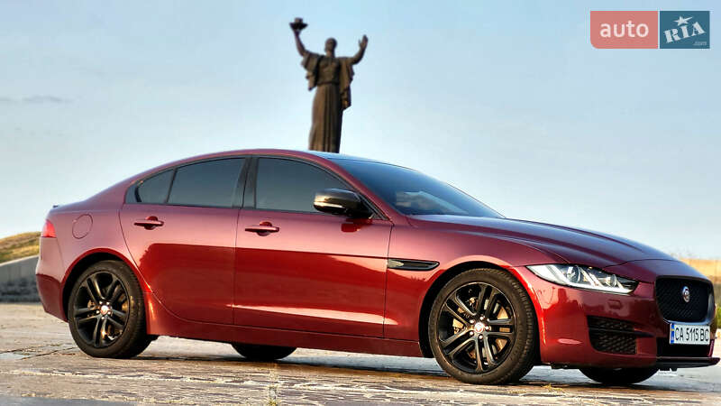 Jaguar XE 2015