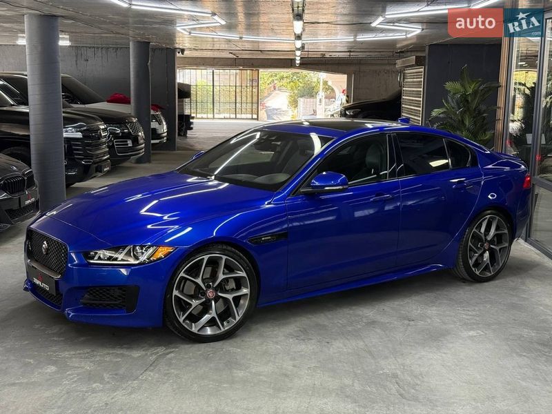 Jaguar XE 2016