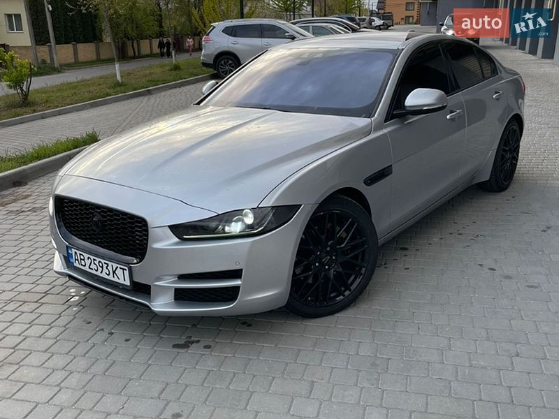 Jaguar XE 2016