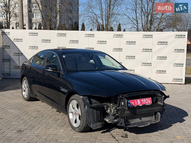 Jaguar XE 2016