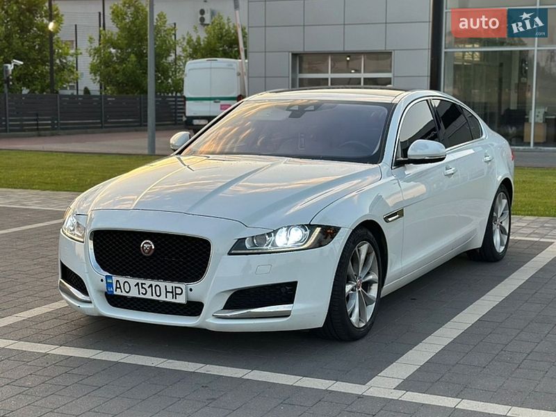 Jaguar XF 2016